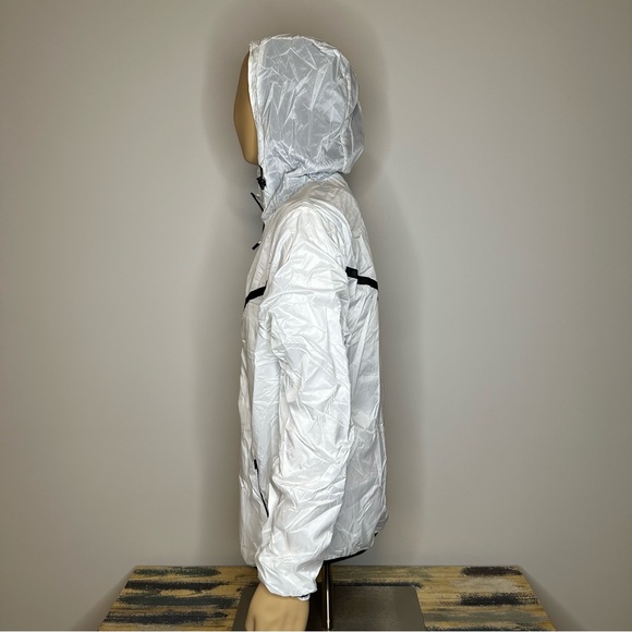 Forever 21 Lightweight Jacket - Picture 4 of 6